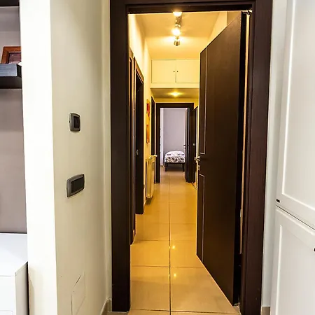 Naos C&g Hospitium *